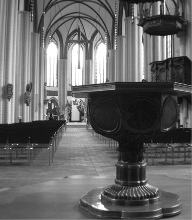 Nikolai church baptismal font and nave